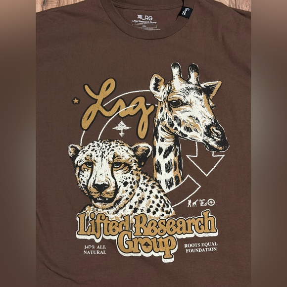 LRG Brown Graphic T-Shirt with Giraffe & Leopard. Size 3XL - Picture 2 of 7